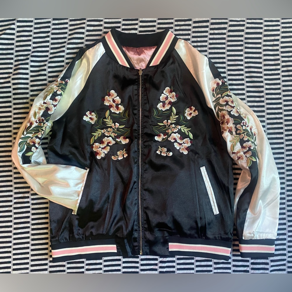 Reversible embroidered Silky Bomber Jacket L